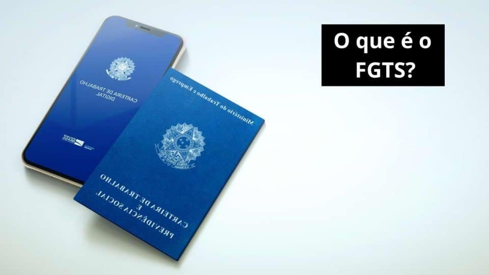 duas carteiras de trabalho (CTPS) juntas